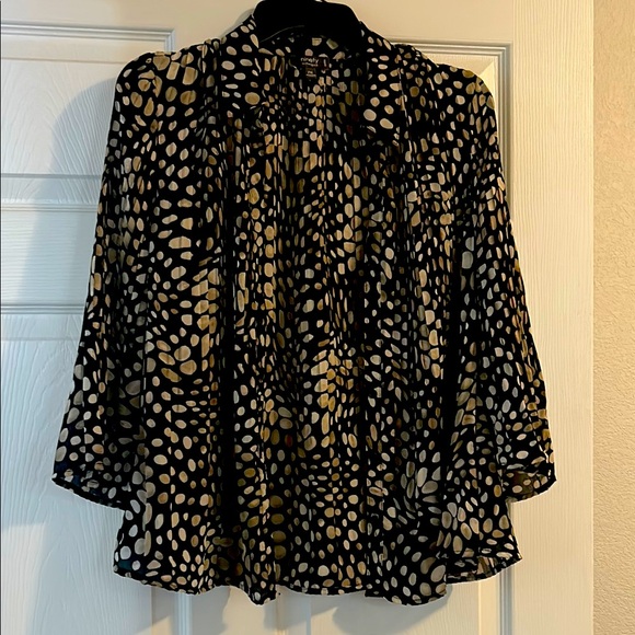 Chic Black and Cream Polka Dot Women's Top - Picture 1 of 2